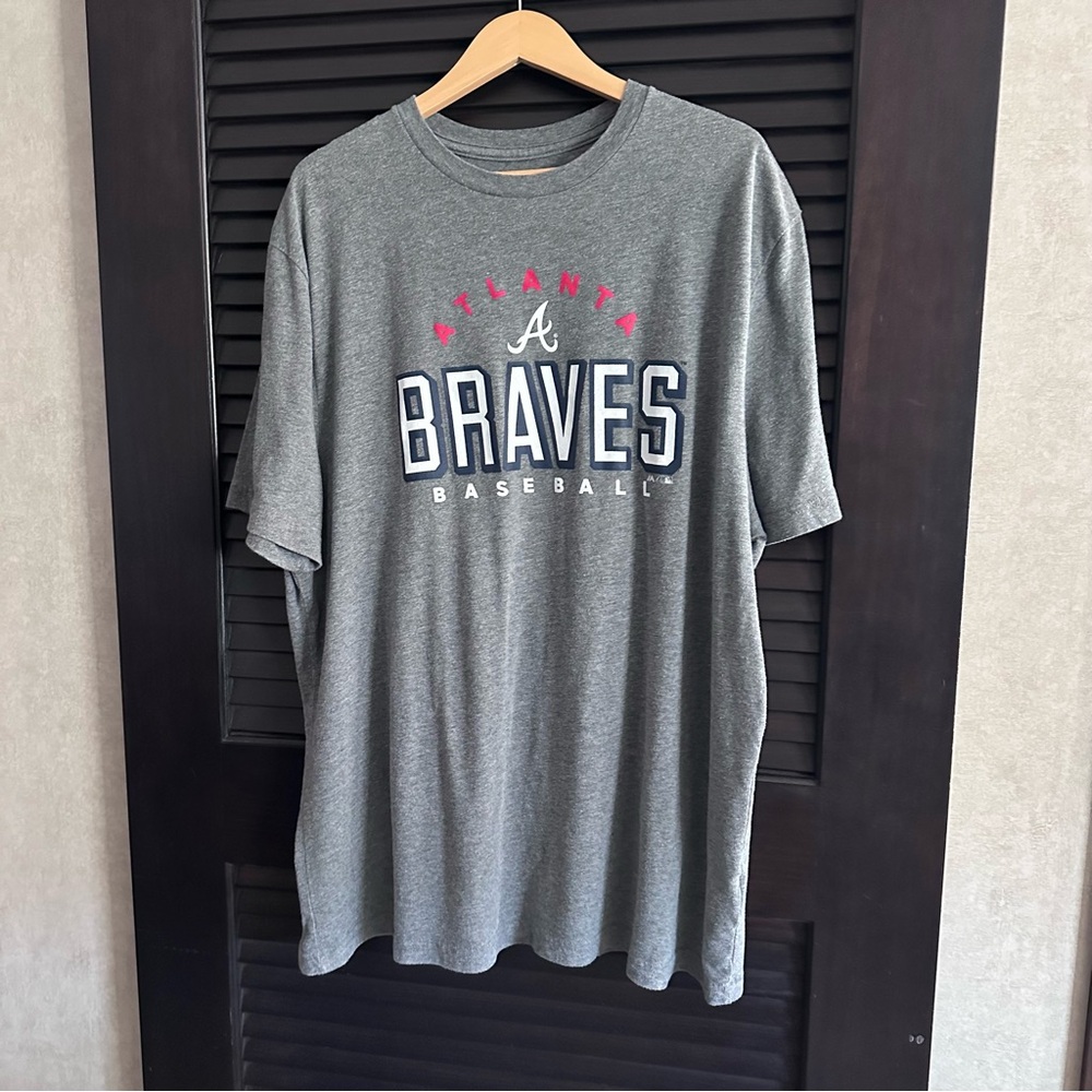 Majestic Gray Atlanta Braves Short‎ Sleeve Tee